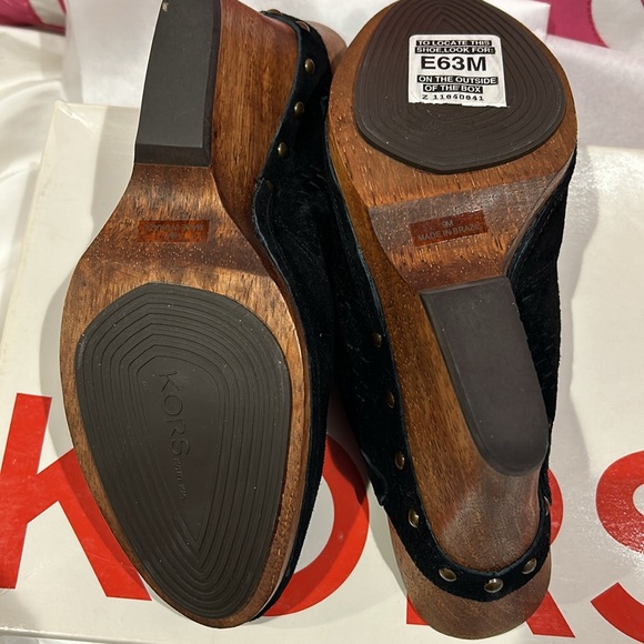 Black Suede Mules With Brass Hardware and Wooden Wedge-sz 9 - Picture 5 of 9